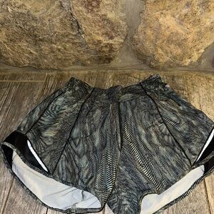 Lululemon Patterned Women's Shorts